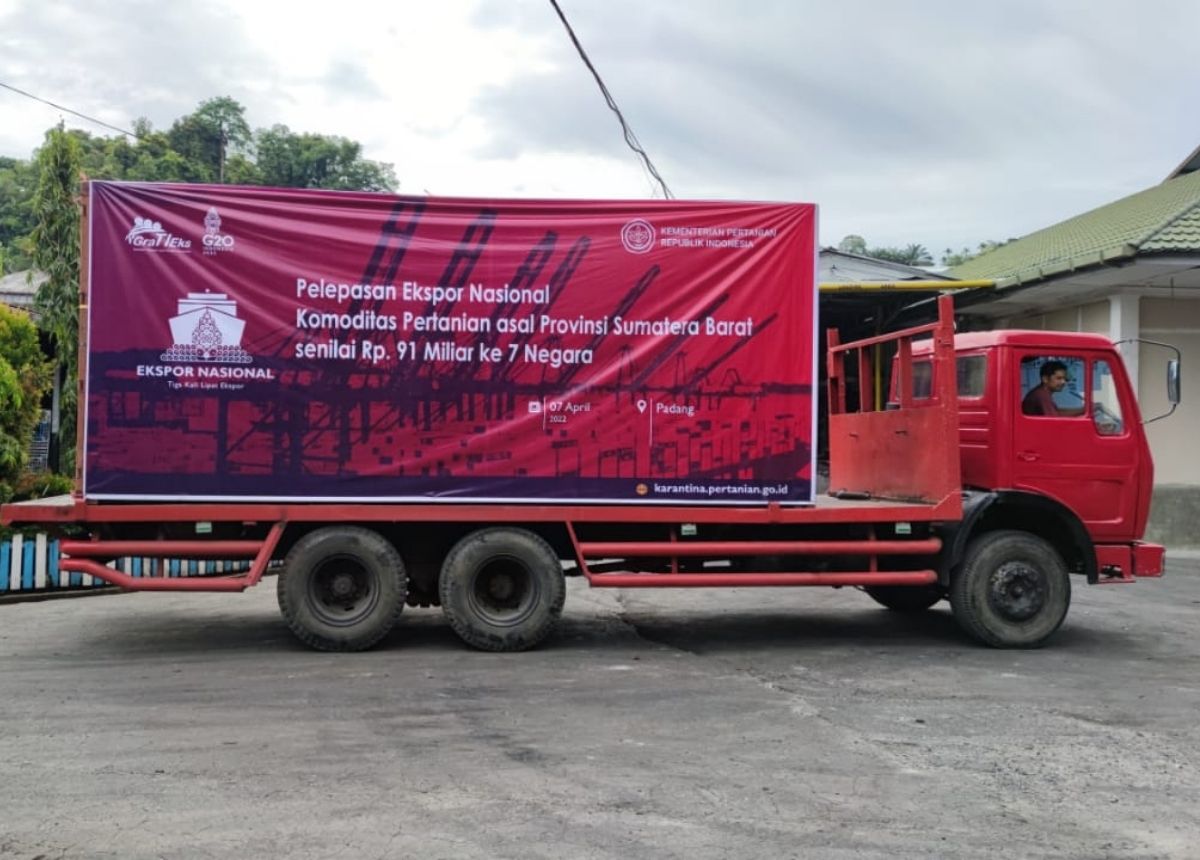 Berita Sumbar terbaru dan terkini hari ini: Sumbar mengekspor sebanyak enam komoditas pertanian dengan nilai Rp91 miliar di awal April 2022. 