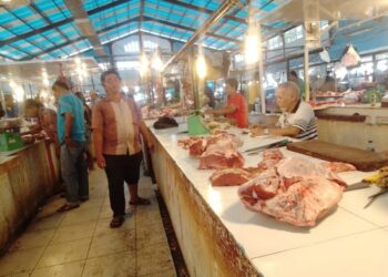 Berita Padang - berita Sumbar terbaru dan terkini hari ini: Jelang Ramadan, permintaan daging tidak mengalami peningkatan harga tinggi.