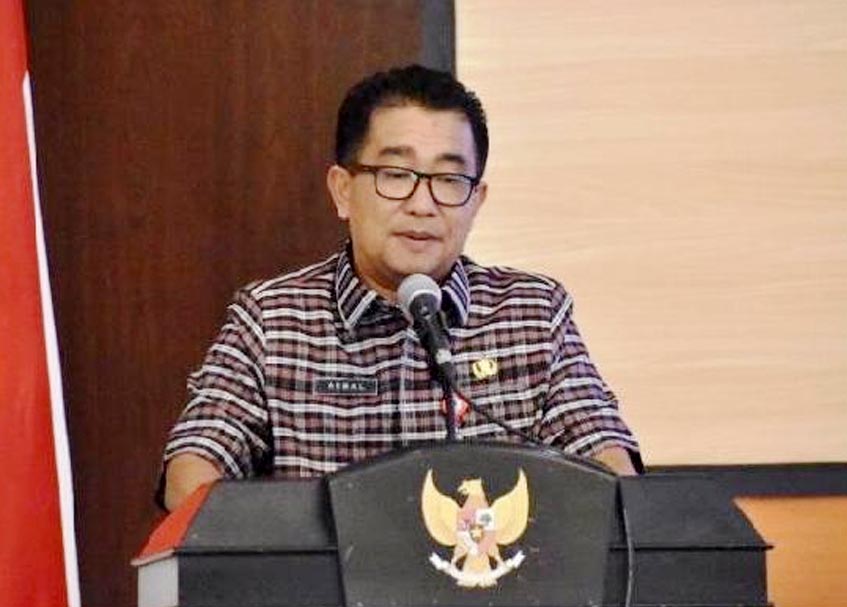 Berita terbaru dan terkini hari ini: Satu dari lima penjabat yang dilantik tersebut, yaitu Akmal Malik yang berasal dari Dharmasraya, Sumbar.