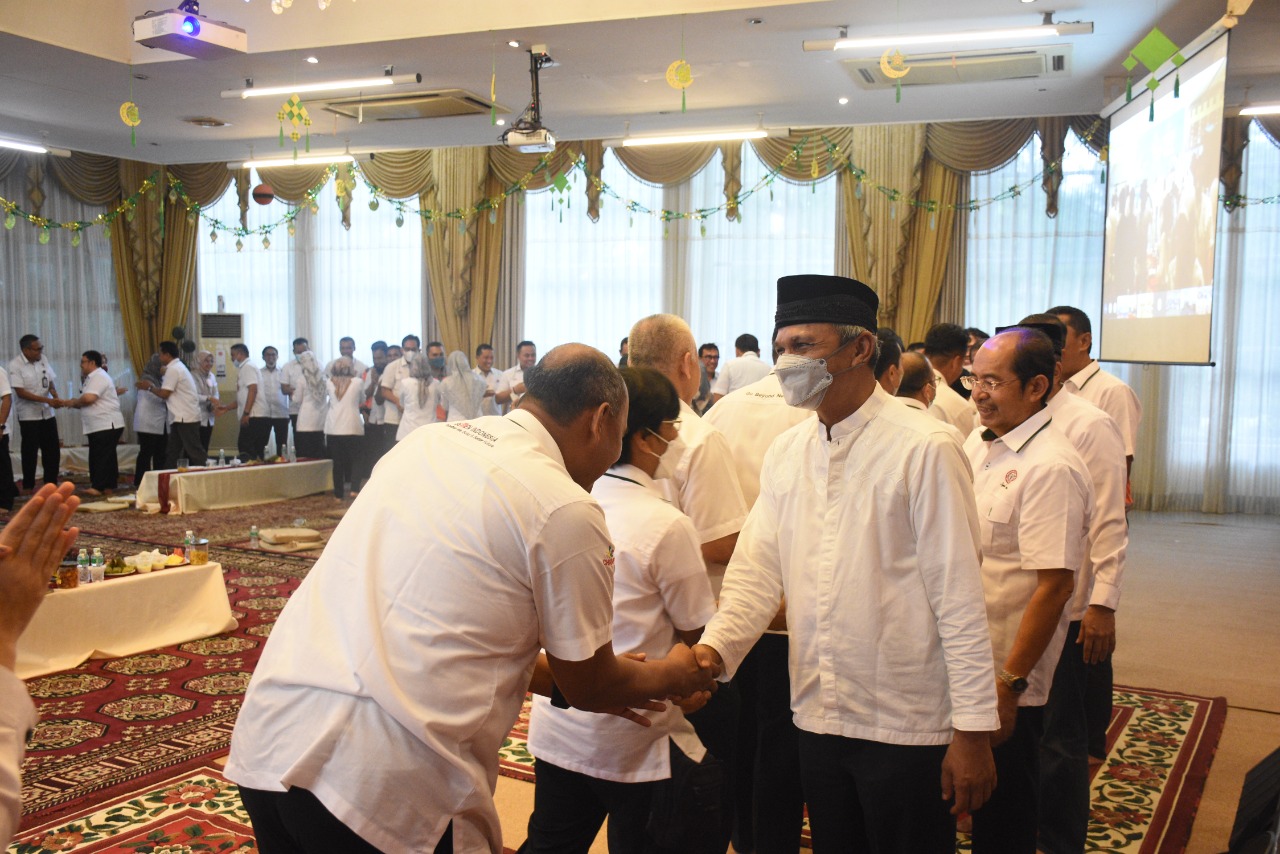 Manajemen Semen Padang Ikuti Halal Bihalal SIG Secara Virtual