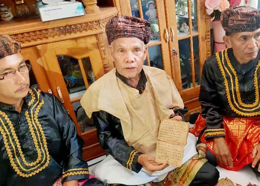 Berita terbaru dan terkini hari ini: Pemandian naskah itu akan digelar kenduri yang dikenal dengan nama Kenduri Sko Tanjung Tanah.