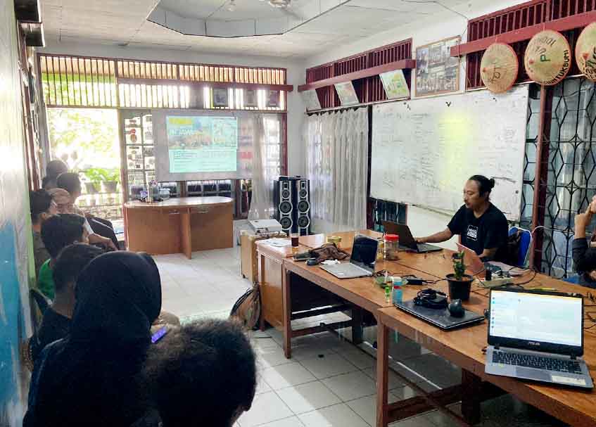 Berita Padang - berita Sumbar terbaru dan terkini hari ini: Tim Ekspedisi Sungai Nusantara menemukan mikroplastik dalam sungai di Padang.