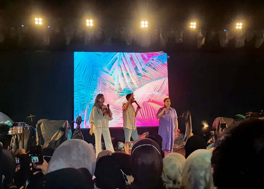 Berita Padang - berita Sumbar terbaru dan terkini hari ini: Raffi Ahmad dan istrunya Nagita Slavina beberkan alasan berinvestasi di Padang.