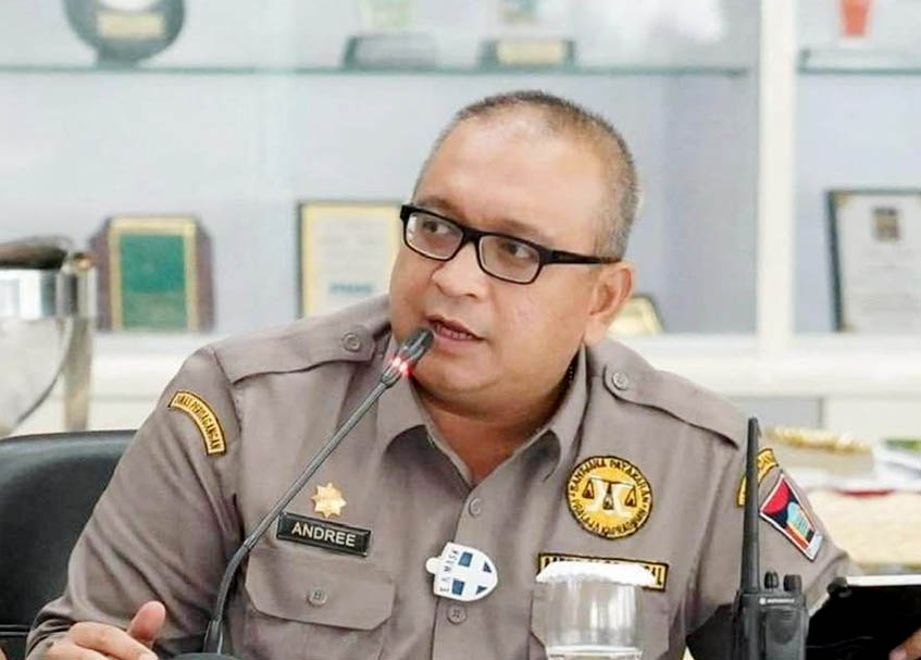 Langgam.id - Sekda Kota Padang defenitif akhirnya terpilih dan akan dilantik langsung Wako Hendri Septa hari ini, Senin (13/6/2022).