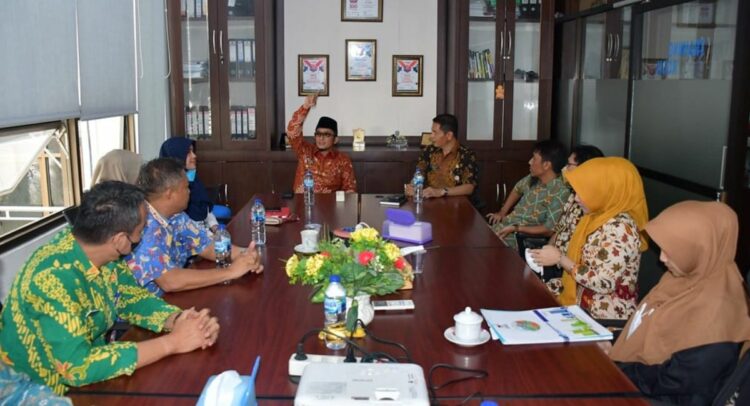 Tiap Kamis, Wali Kota Padang Hendri Septa Pindah Kantor