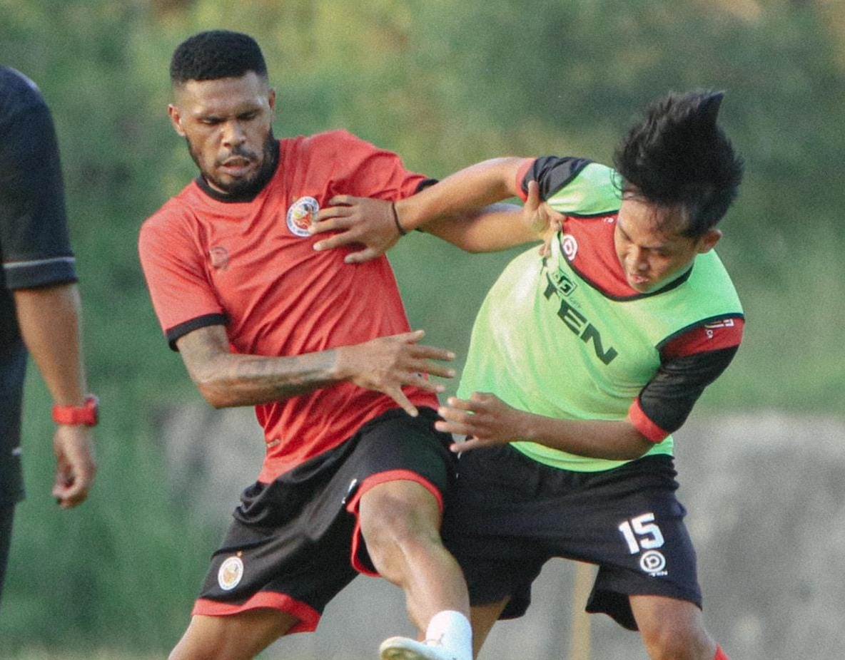 Vendry Mofu dan Finno Andrianas kembali ke Semen Padang FC