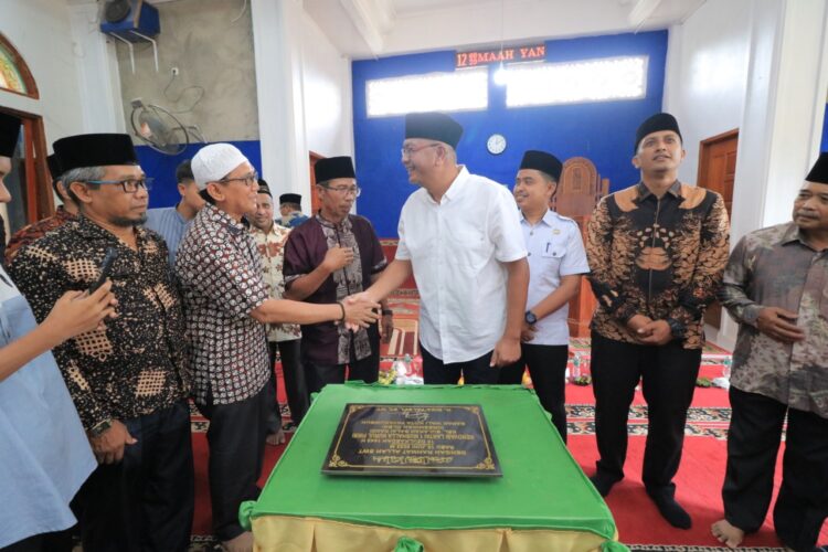 Wali Kota Payakumbuh Riza Falepi meresmikan secara langsung Mushalla Nurul Fikri yang berada di Kelurahan Bulakan Balai Kandi