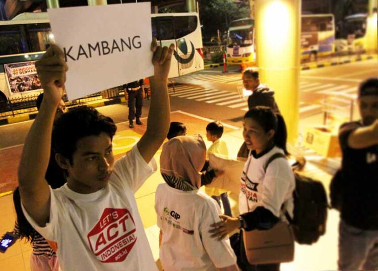 Langgam.id - Lembaga kemanusiaan Yayasan Aksi Cepat Tanggap (ACT) mempertanyakan pencabutan izin mereka oleh Kementerian Sosial (Kemensos) RI.