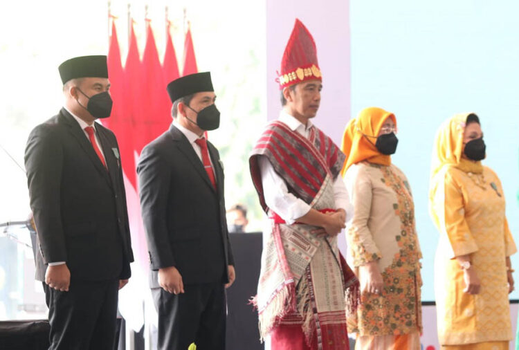 Bupati Dharmasraya Sutan Riska Tuanku Kerajaan dan Presiden Jokowi