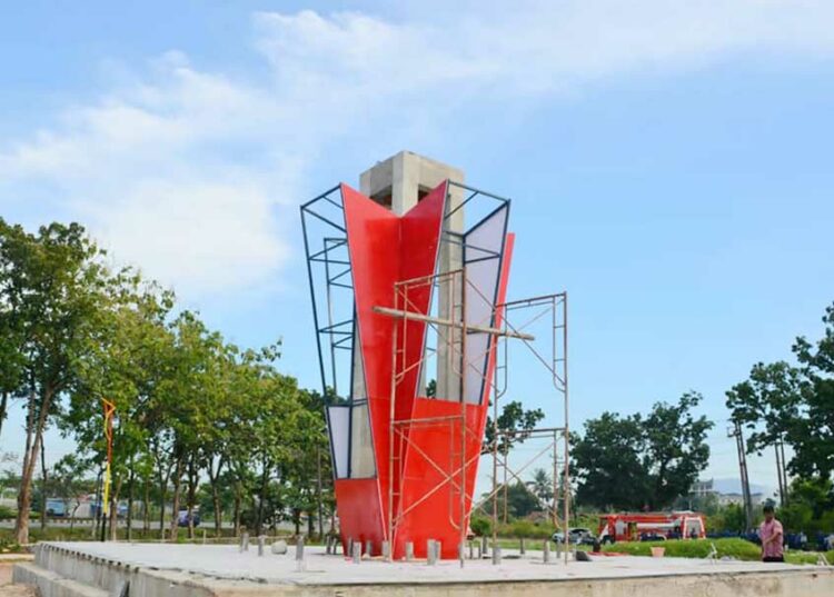 Langgam.id - Tugu APEKSI yang dibangun di kawasan Balai Kota Padang di Aia Pacah bakal diresmikan 8 Agustus 2022.