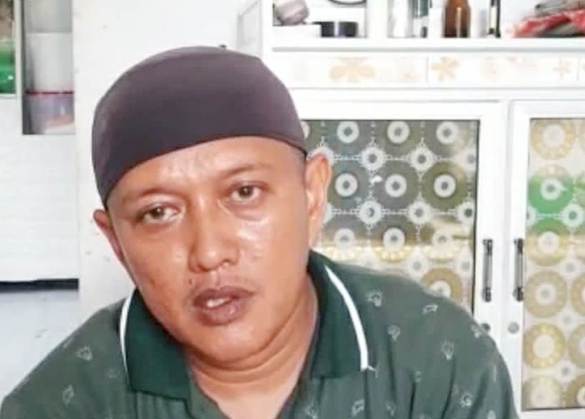 Langgam.id - Usai heboh dengan NII, Dharmasraya kembali digerogotik kelompok yang bertentangan de­ngan Pancasila, yaitu Khilafatul Muslimin.