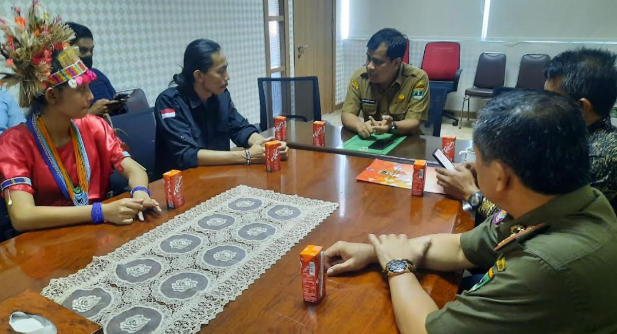 Aksi Damai, Aliansi Mentawai Bersatu Gagal Temui Gubernur Sumbar