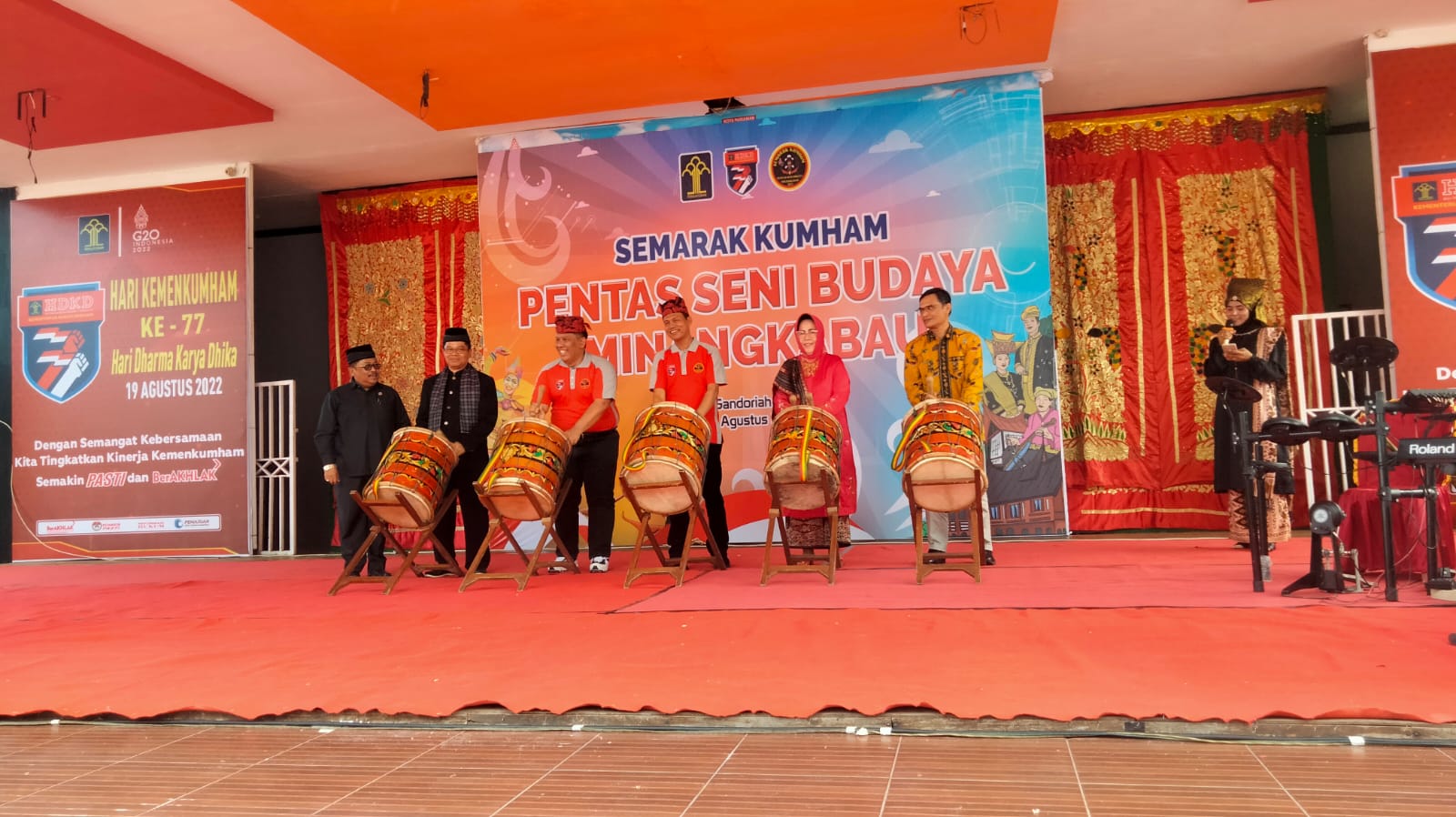 Kemenkumham Sumbar Gelar Pentas Seni Budaya Minangkabau di Pariaman