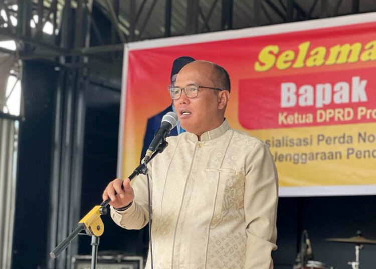 Langgam.id - Ketua DPRD Sumbar, Supardi sosialisasikan Perda Nomor 2 Tahun 2019 tentang Penyelenggaraan Pendidikan di Payakumbuh.