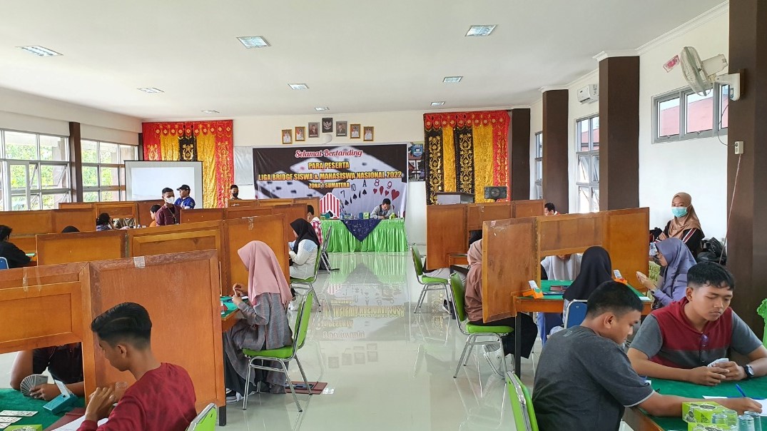 Siswa dan Mahasiswa Sumbar Ikuti Liga Bridge untuk Seleksi Nasional