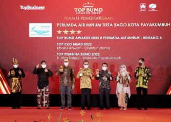 Langgam.id - Pemerintah Kota (Pemko) Payakumbuh memboyong tiga penghargaan bergengsi di ajang TOP BUMD Awards 2022.