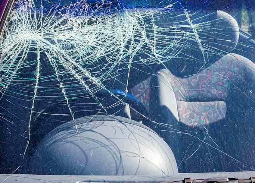 Langgam.id - Aksi diduga percobaan pembegalan dialami seorang pengendara di Jalan By Pass, Kota Padang, Sumatra Barat (Sumbar).