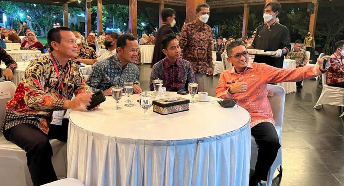 Wako Padang Berencana Bentuk Band Bersama Gibran dan Bima Arya