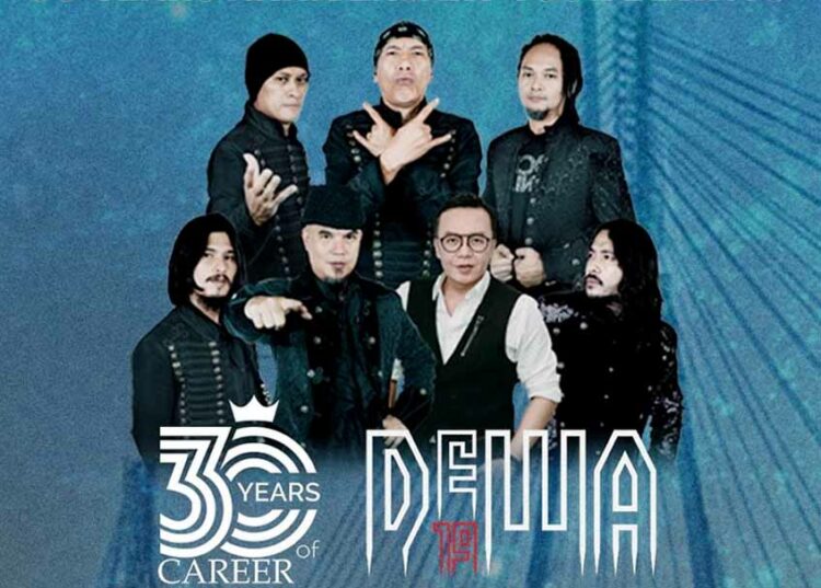Langgam.id - Grup band legendaris Indonesia, Dewa 19 bakal menggelar konser di Kota Padang, Sumatra Barat (Sumbar), 5 November 2022.