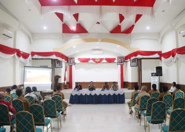 Langgam.id - Badan Riset dan Inovasi Nasional (BRIN) mendatangi Kabupaten Mentawai untuk riset asal usul penamaan wilayah di Sipora Utara.