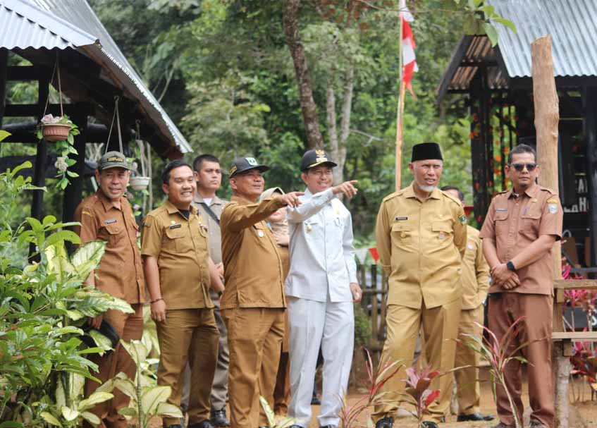 Langgam.id - Gubernur Sumbar menilai bahwa ketahanan pangan di Nagari Talu, Kecamatan Talamau harus lebih baik dari daerah lain di Sumbar.