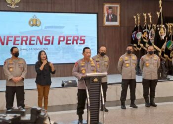 Langgam.id - Kapolri Jenderal Listyo Sigit Prabowo membenarkan adanya penangkapan anggota polisi yang terlibat kasus narkoba.