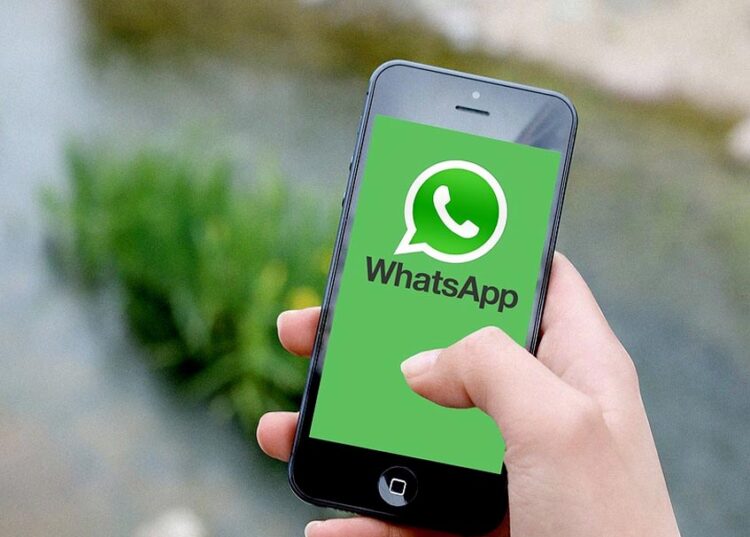 Langgam.id - Aplikasi instan milik Meta, WhatsApp yang sempat down sejak pukul 14.01 WIB telah pulih kembali sejak pukul 15.51 WIB.