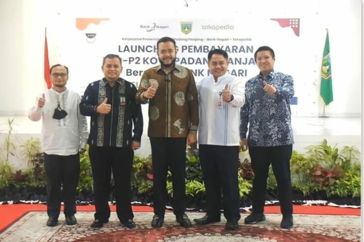 Peluncuran pembayaran PBB P2 Kota Padang Panjang berkolaborasi dengan Bank Nagari dan Tokopedia. (Foto: Dok. Humas BN)