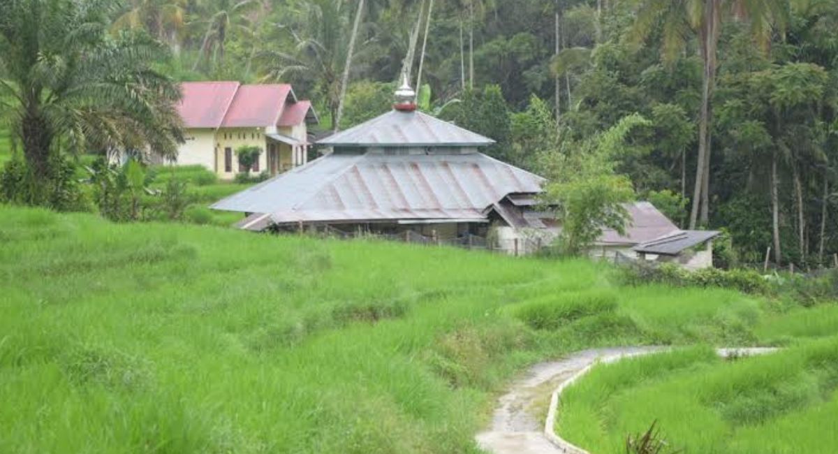 ini-surau-di-limapuluh-kota-yang-jadi-basis-perjuangan-pdri