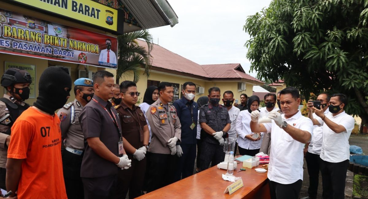 Polres Pasaman Barat Musnahkan 96,07 Gram Narkotika Jenis Sabu