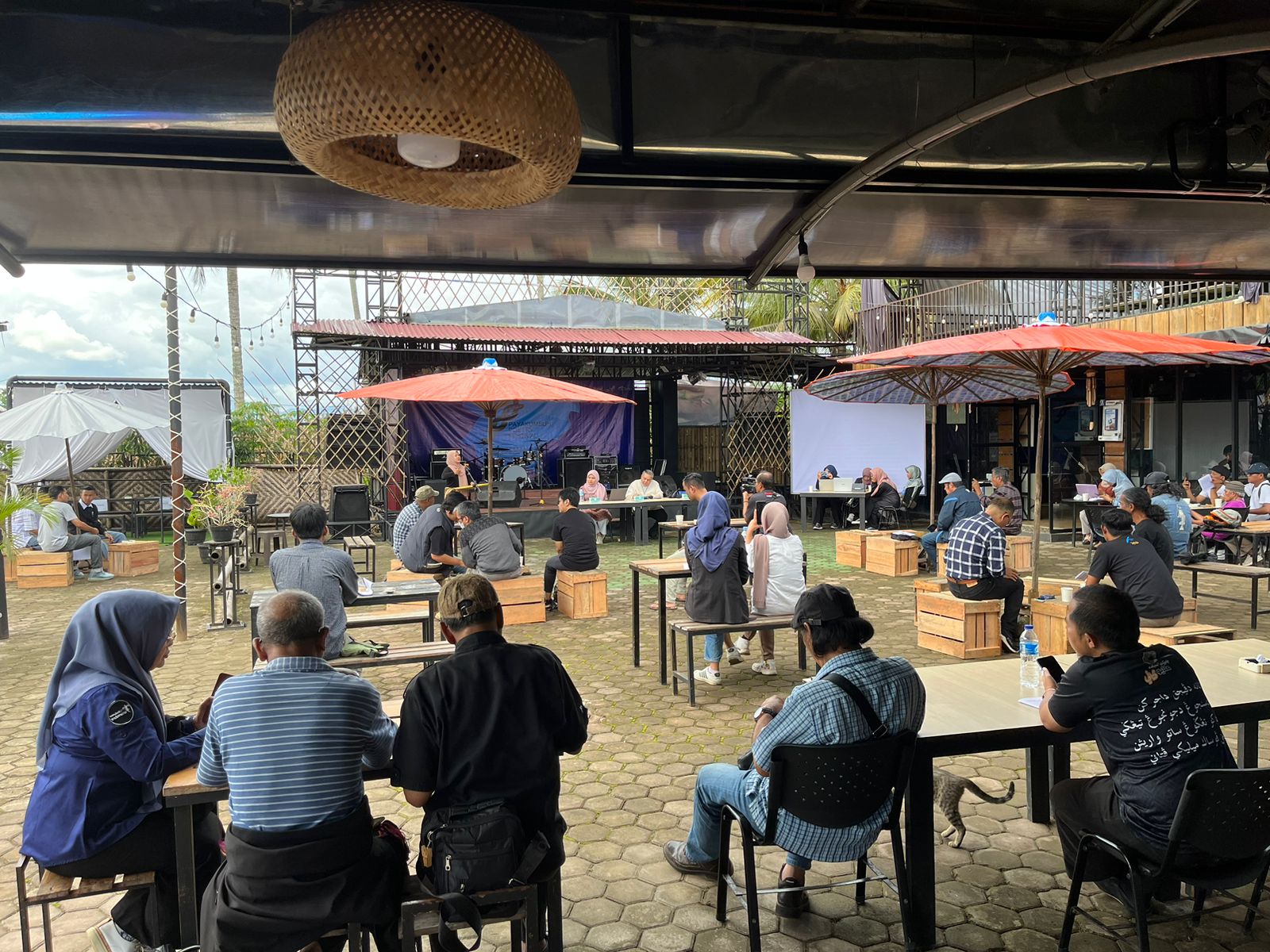 Sastra Sufi di Payakumbuh Poetry Festival 2022 Malam Ini