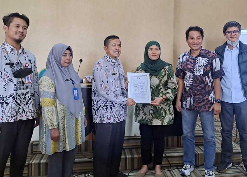 Langgam.id - Tim ahli dari LPPM Unand telah menggelar survei terkait Indeks Kepuasan Masyarakat (IKM) terhadap pelayanan publik Dharmasraya.