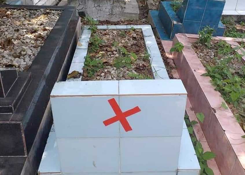 Langgam.id - DLH Kota Padang mengimbau kepada ahli waris agar segera melunasi retribusi atau sewa perpanjangan masa makam.