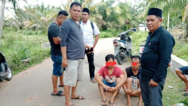 Diduga Edarkan Sabu, Dua Pria di Pesisir Selatan Ditangkap Polisi