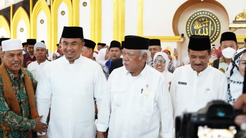 Diresmikan Menteri PUPR, Masjid Agung Dharmasraya Mulai Digunakan