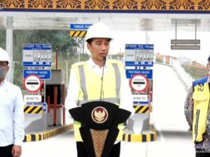 Tol dari Riau ke Arah Padang, Jokowi: Selesainya Kapan, Saya Tak Bisa Bicara
