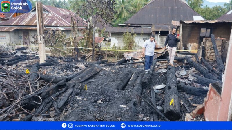 3 Rumah Gadang Terbakar di Solok, Bupati dan Kapolres Tinjau Lokasi