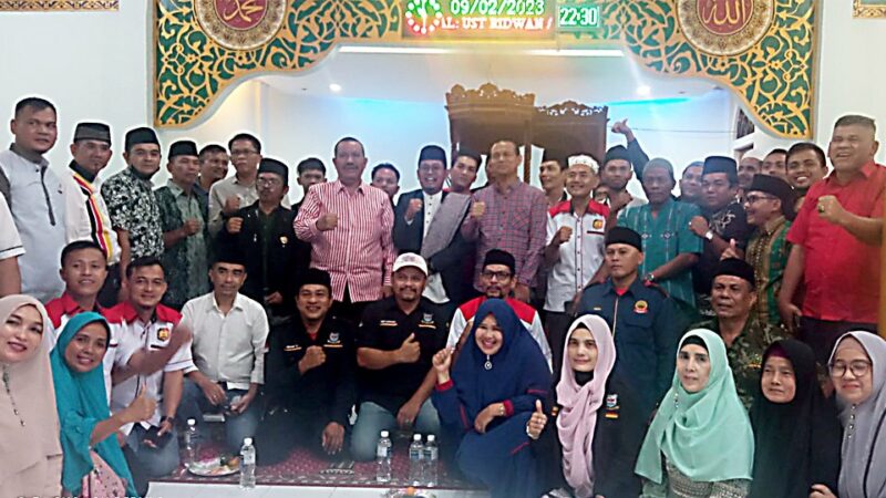 Wako dan Wawako Ikuti Acara Perantau Pariaman di Masjid PKDP Batam