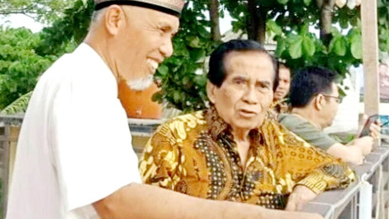 Mahyeldi dan Almarhum Azwar Anas