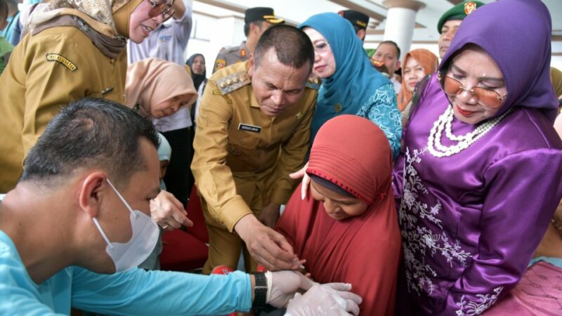 Ada KLB di Provinsi Tetangga, Program Imunisasi Polio Sumbar Diluncurkan di Pariaman