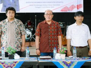 Ketua DPRD Sumbar: Guru Harus Melek Teknologi Digital