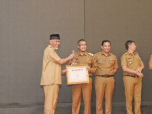 Kota Payakumbuh berhasil meraih peringkat pertama kategori kota dalam PPD Provinsi Sumatera Barat Tahun 2023.