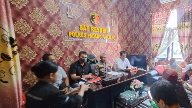 Polisi Tetapkan 3 Tersangka Kasus Perusakan Mobil Dinas Satpol PP Padang Panjang