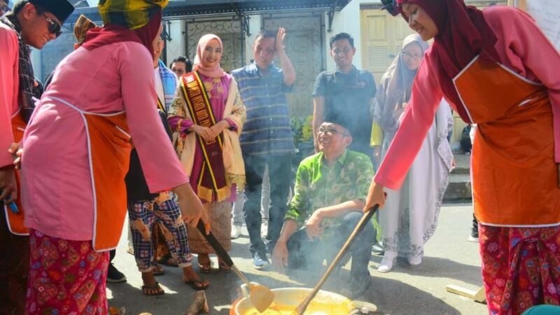 Festival Marandang Meriahkan Rangkaian Festival Muaro Padang