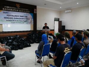 Bio Farma Salurkan 2.000 Paket Bantuan Sembako Ramadan