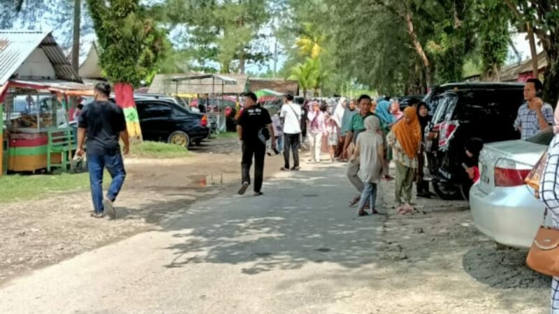 2 Hari Libur Lebaran, Pantai Tiram Dipadati 6 Ribu Pengunjung