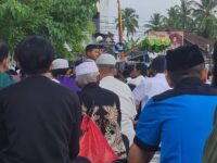 Salat Idul Fitri di Payakumbuh, Pj Wali Kota Ajak Jemaah Bantu Atasi Kemiskinan Ekstrem dan Stunting