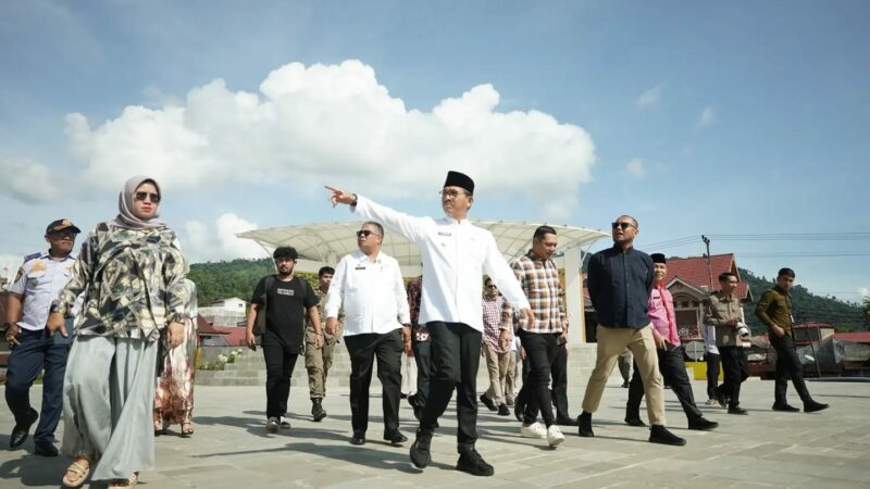 Ustaz Abdul Somad (UAS) direncanakan akan menghadiri tabligh akbar di Ruang Terbuka Hijau Solok Selatan (Solsel) di Padang Aro.