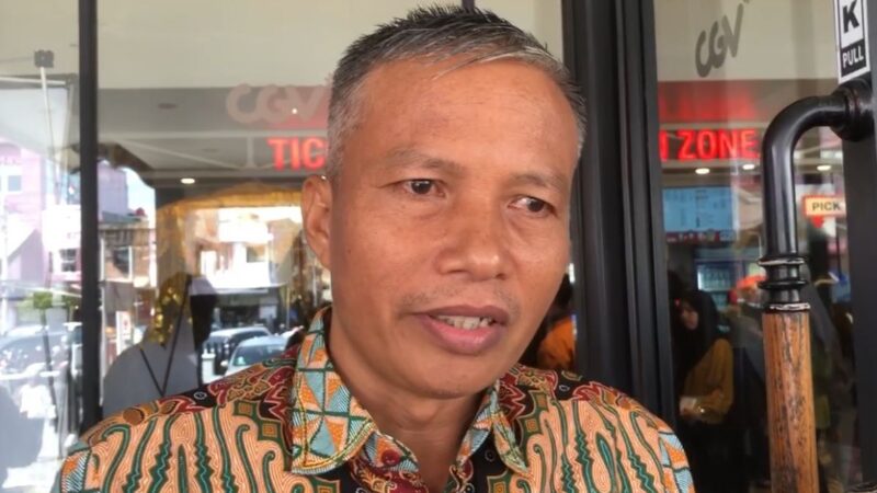 Ketua PWM Sumatra Barat (Sumbar) Bakhtiar mengatakan PWM Sumbar masih mempertimbangkan lokasi pelaksanaan Salat Idul Fitri 1444 Hijriah