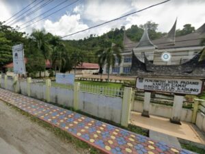 Kantor Camat Bungus Teluk Kabung Jadi Rest Area Selama Libur Lebaran